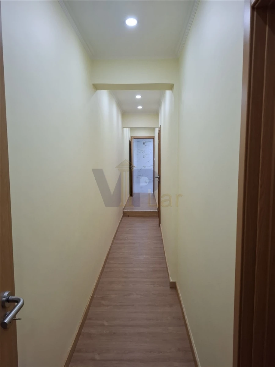 Moradia T5 para Venda em Campanhã Foto 7