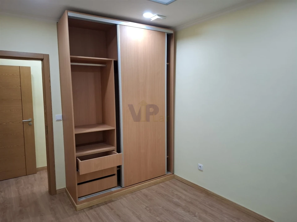 Moradia T5 para Venda em Campanhã Foto 13