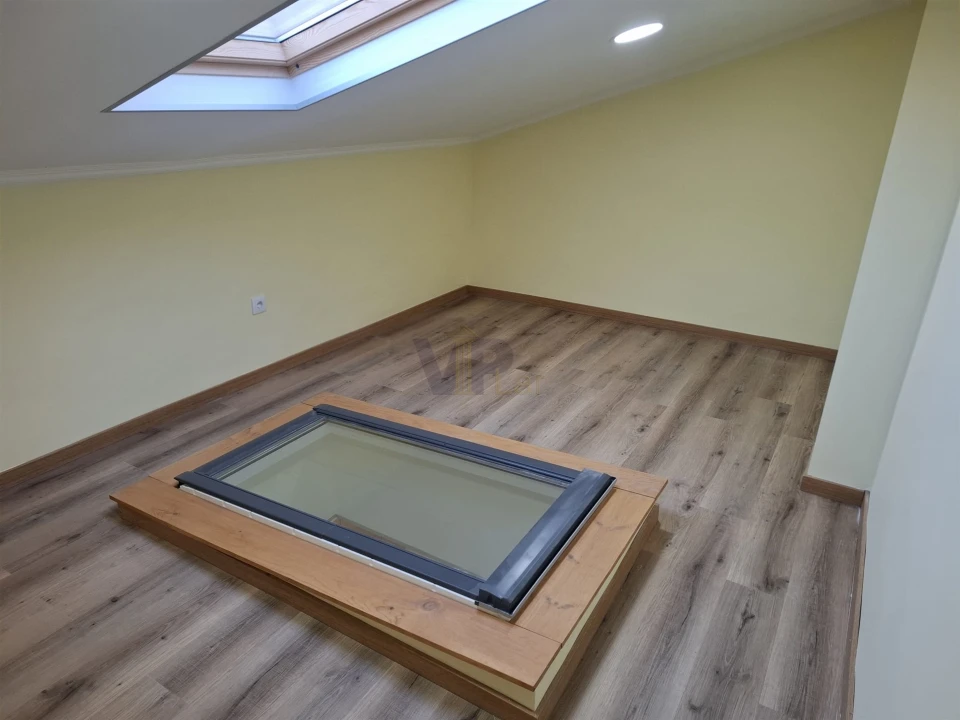 Moradia T5 para Venda em Campanhã Foto 12