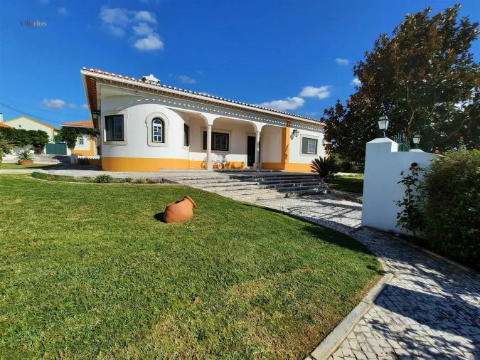 Moradia T3 para Venda em São Pedro de Tomar Foto 4