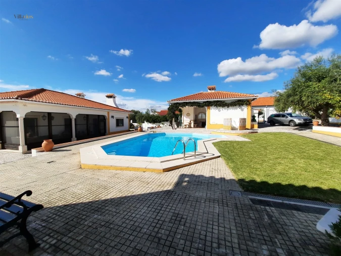 Moradia T3 para Venda em São Pedro de Tomar Foto 12