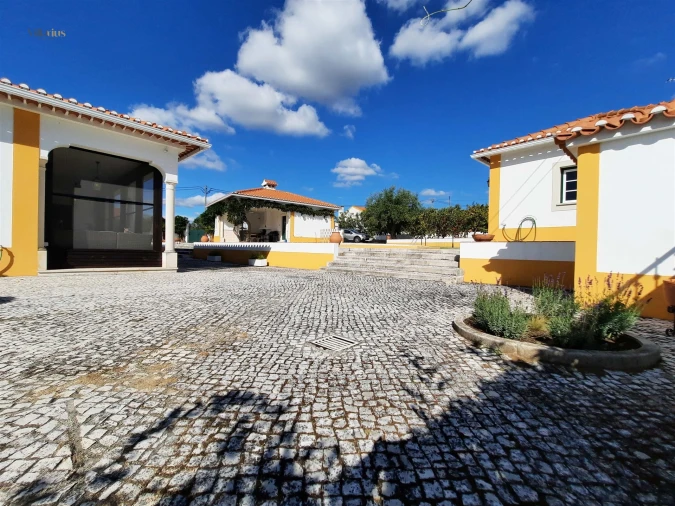 Moradia T3 para Venda em São Pedro de Tomar Foto 76