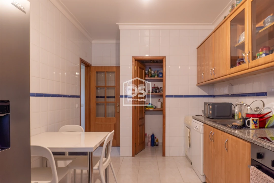 Apartamento T3 para Venda em Leiria, Pousos, Barreira e Cortes Foto 4