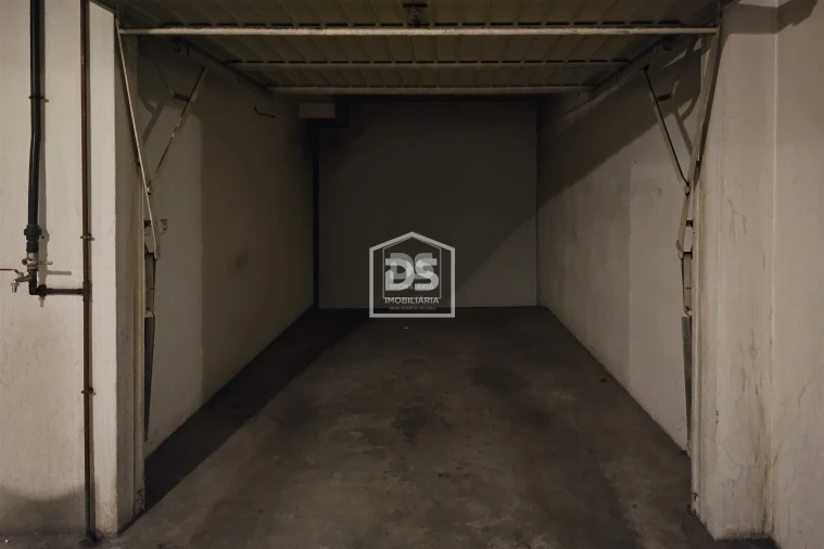 Apartamento T3 para Venda em Leiria, Pousos, Barreira e Cortes Foto 12