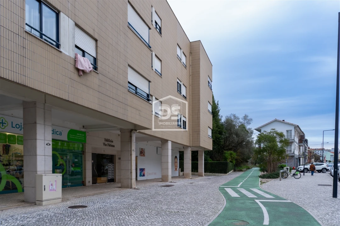 Apartamento T3 para Venda em Leiria, Pousos, Barreira e Cortes Foto 1