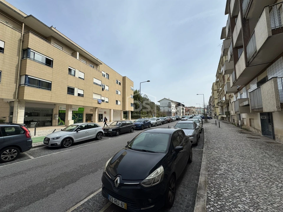 Apartamento T3 para Venda em Leiria, Pousos, Barreira e Cortes Foto 14
