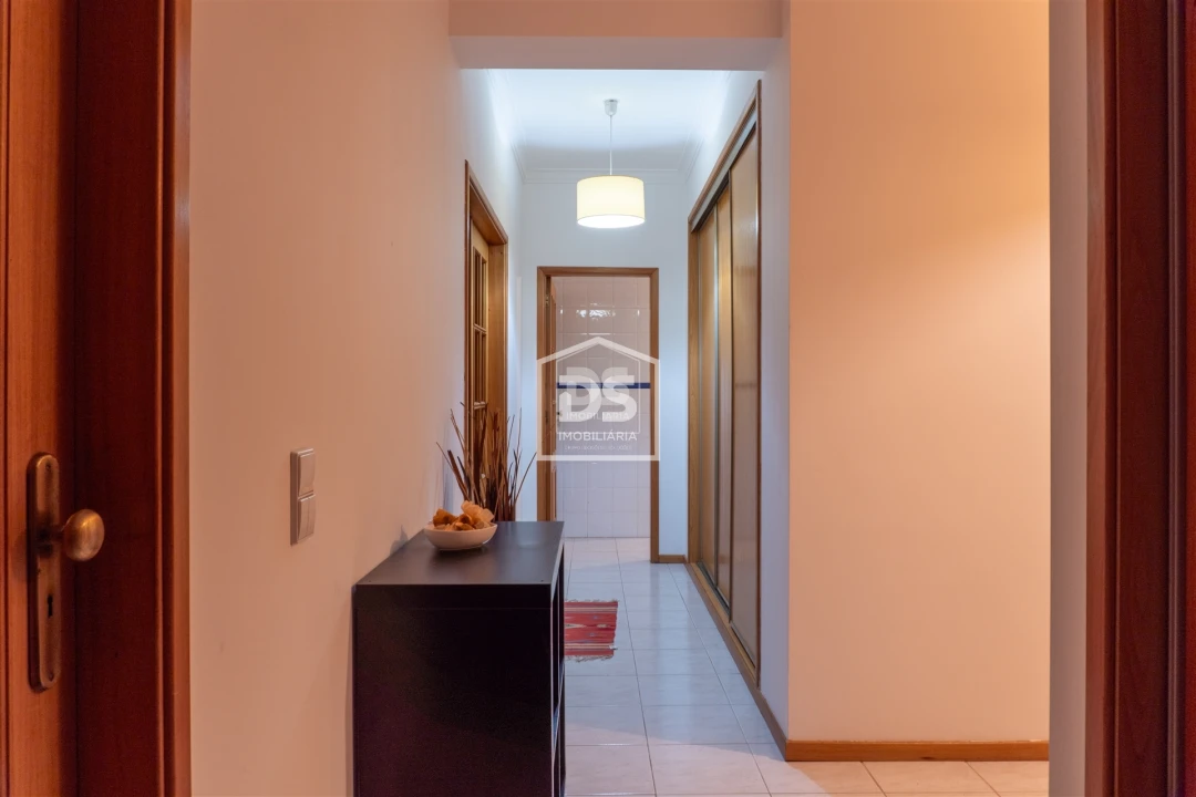 Apartamento T3 para Venda em Leiria, Pousos, Barreira e Cortes Foto 2