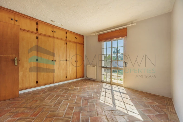 Moradia T5 para Venda em Almancil Foto 34