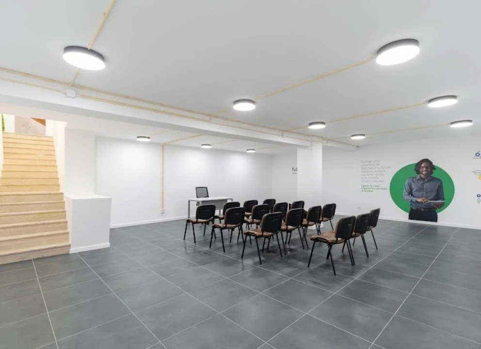 Loja para Venda em Lordelo do Ouro e Massarelos Foto 10