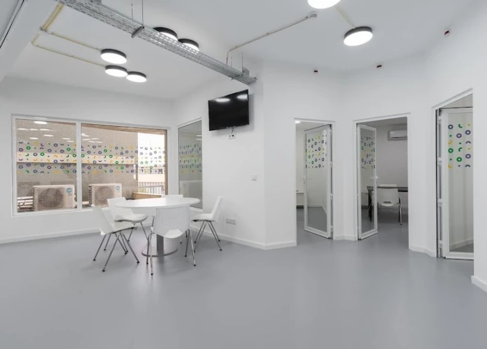 Loja para Venda em Lordelo do Ouro e Massarelos Foto 11