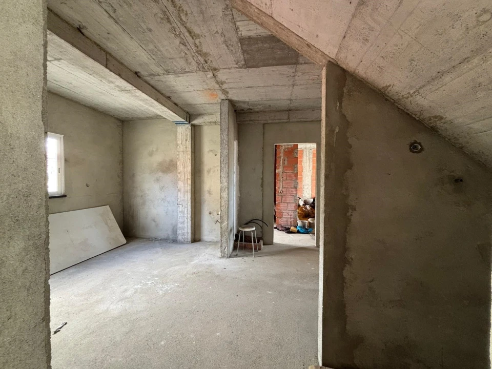 Moradia T4 para Venda em Laranjeiro e Feijó Foto 7