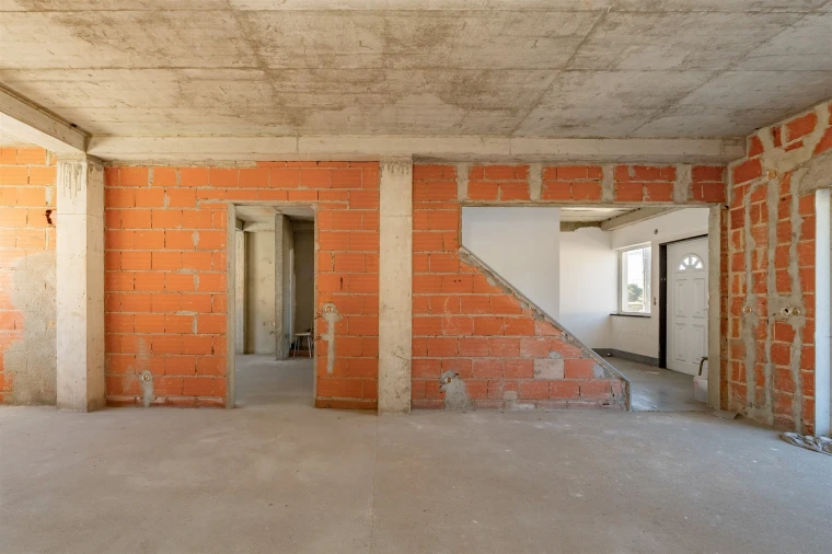 Moradia T4 para Venda em Laranjeiro e Feijó Foto 13