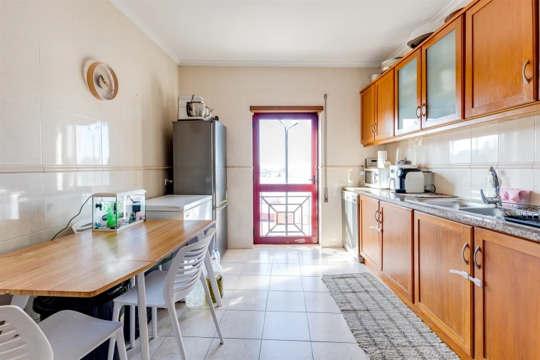 Apartamento T3 para Venda em Maiorga Foto 5