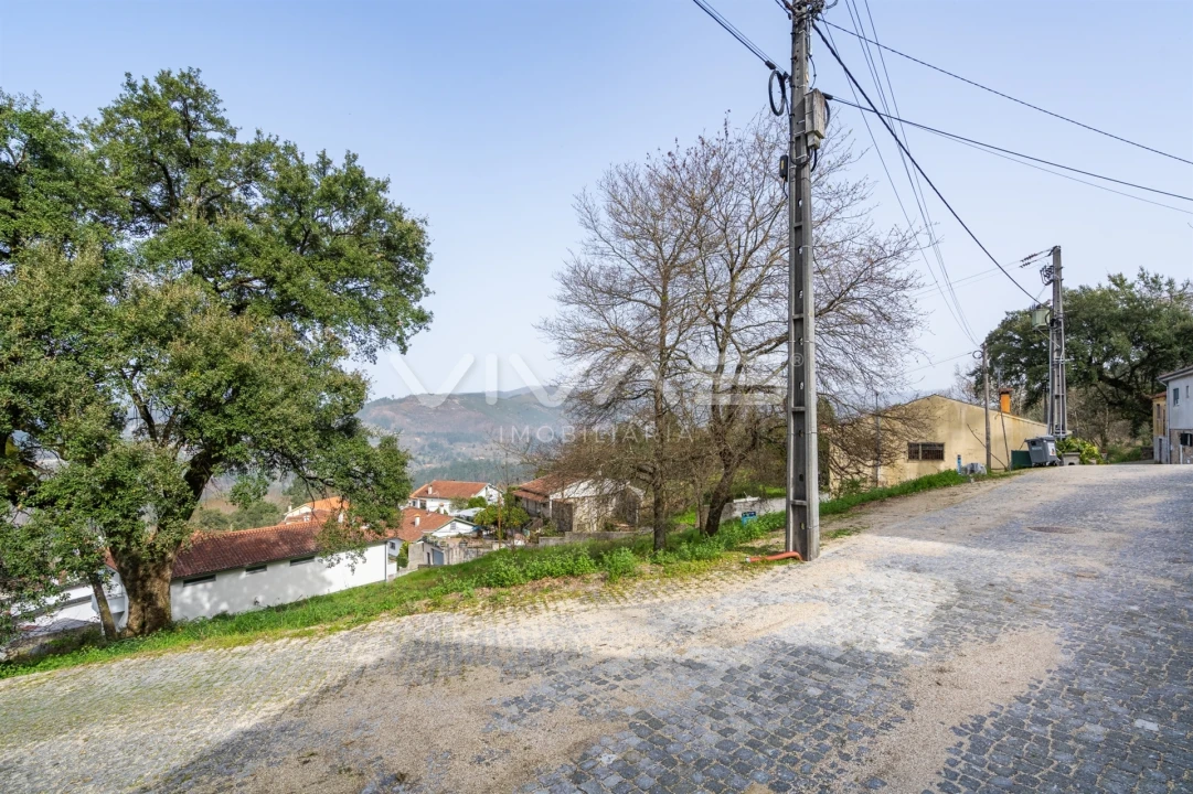 Terreno para Venda em Caldelas, Sequeiros e Paranhos Foto 19