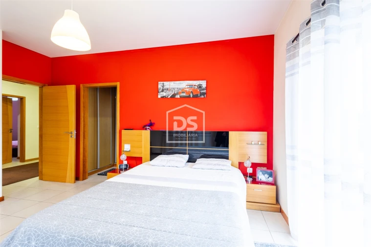 Moradia T3 para Venda em São Martinho de Sardoura Foto 17