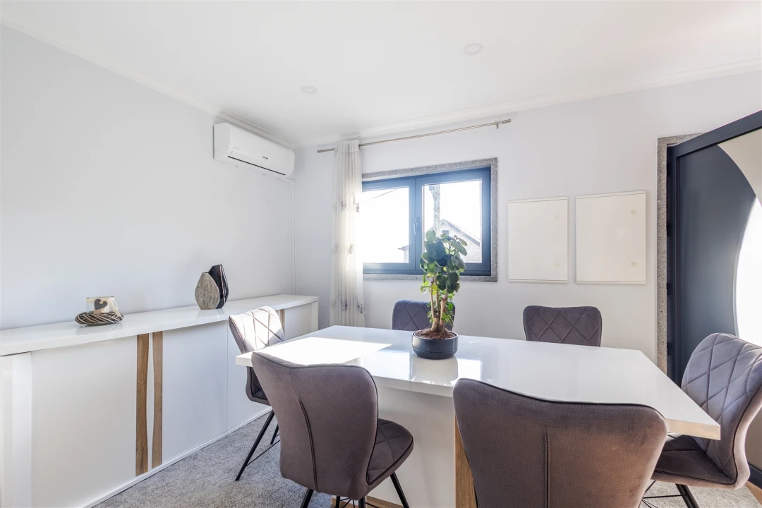 Moradia T3 para Venda em Parada de Todeia Foto 5