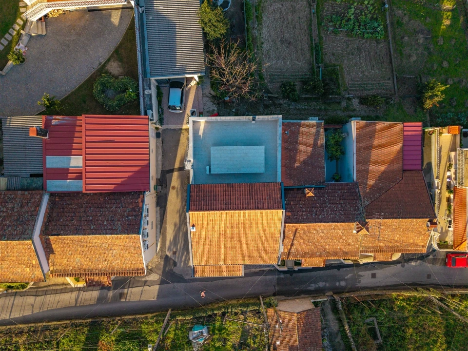 Moradia T3 para Venda em Parada de Todeia Foto 27