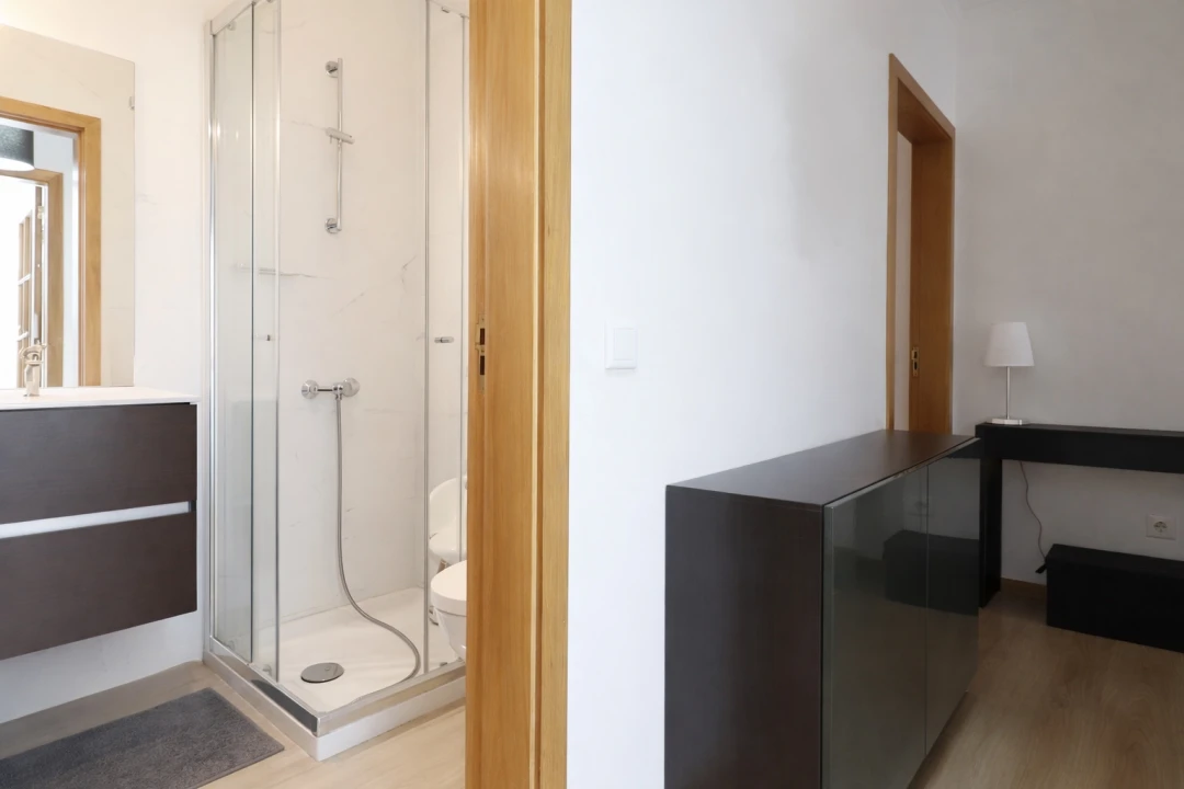 Apartamento T3 para Venda em Vila Nova de Famalicão e Calendário Foto 9