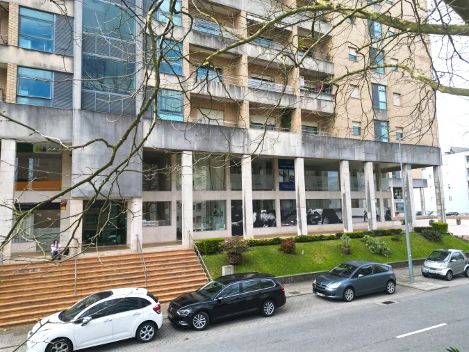 Apartamento T3 para Venda em Vila Nova de Famalicão e Calendário Foto 18