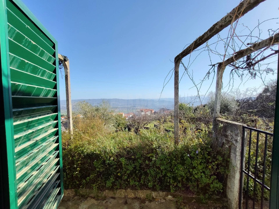 Moradia T6 para Venda em Cantar-Galo e Vila do Carvalho Foto 18