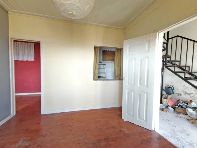 Moradia T6 para Venda em Cantar-Galo e Vila do Carvalho Foto 19