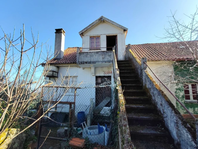 Moradia T6 para Venda em Cantar-Galo e Vila do Carvalho Foto 25