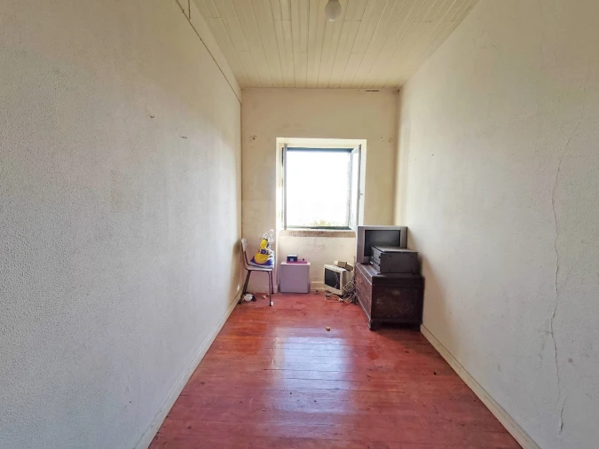 Moradia T6 para Venda em Cantar-Galo e Vila do Carvalho Foto 13