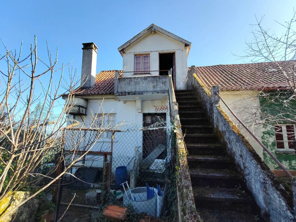 Moradia T6 para Venda em Cantar-Galo e Vila do Carvalho Foto 25