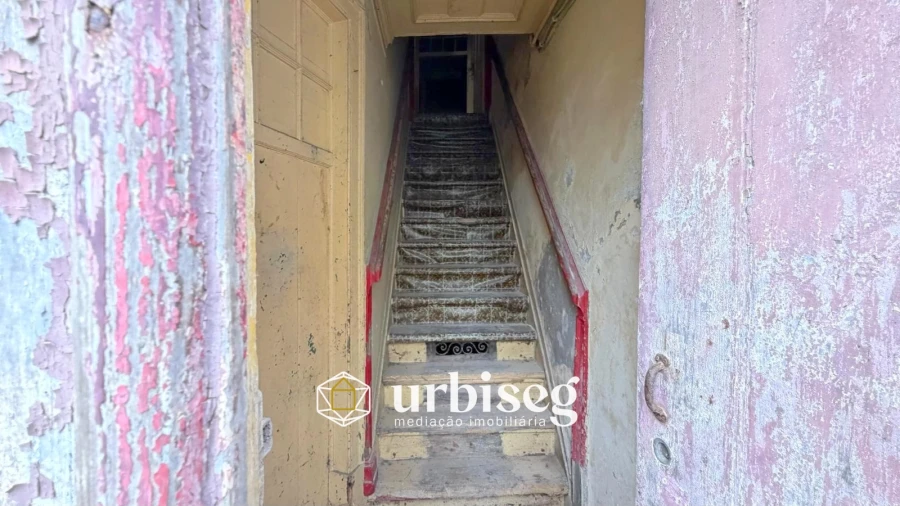 Prédio para Venda em Buarcos Foto 19