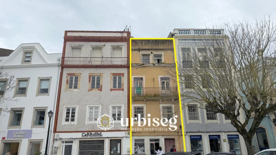 Prédio para Venda em Buarcos Foto 3