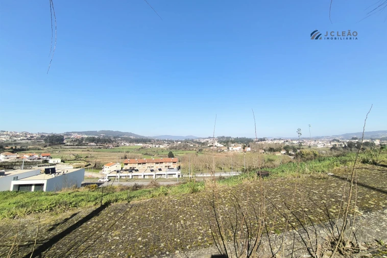 Terreno para Venda em Paredes Foto 5