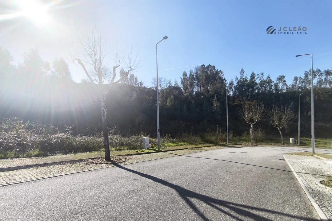 Terreno para Venda em Paredes Foto 10