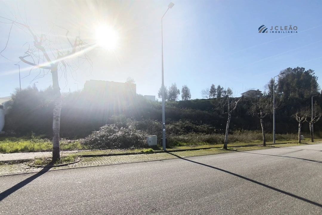 Terreno para Venda em Paredes Foto 7