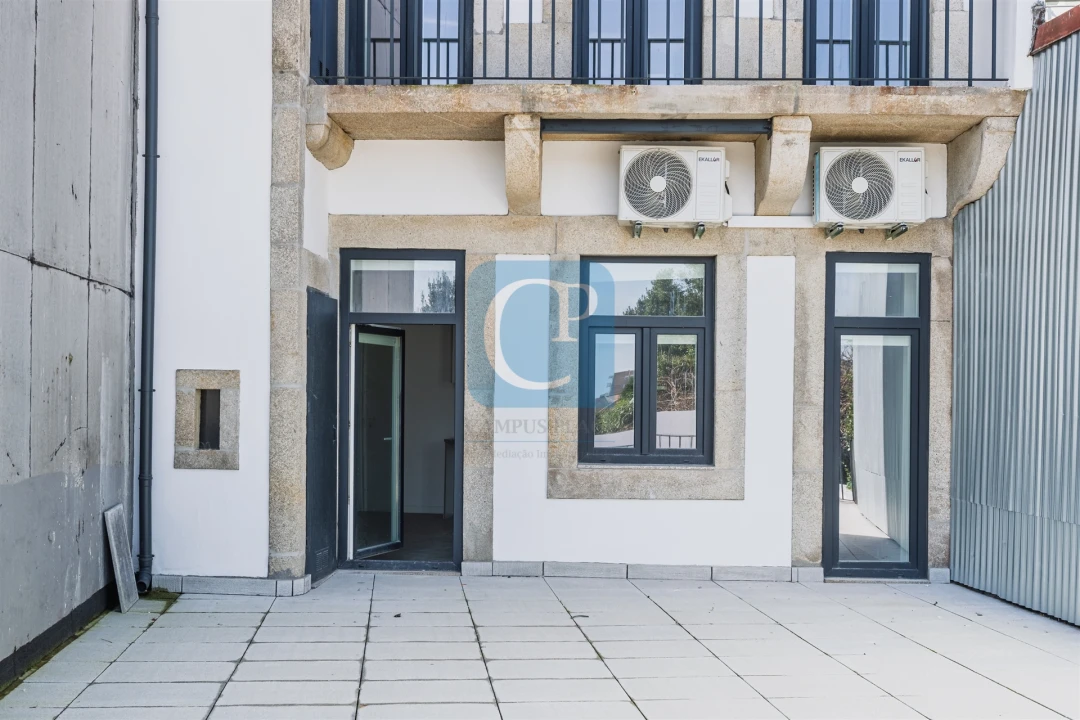 Prédio para Venda em São Mamede de Infesta e Senhora da Hora Foto 43