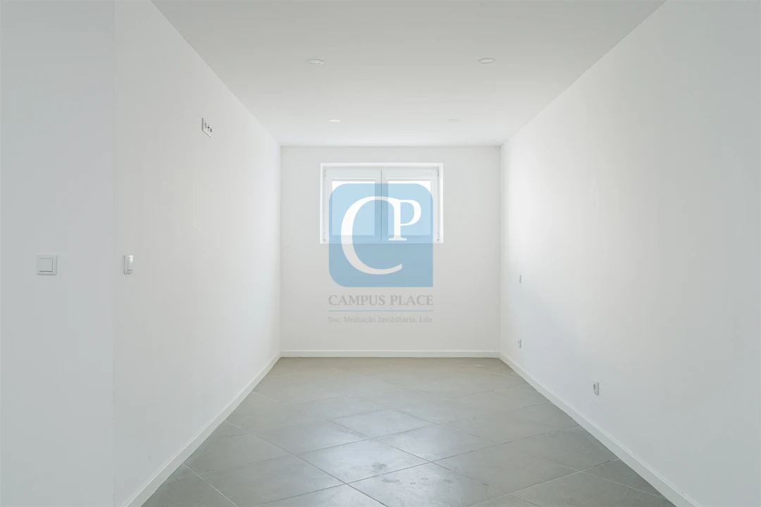 Prédio para Venda em São Mamede de Infesta e Senhora da Hora Foto 15