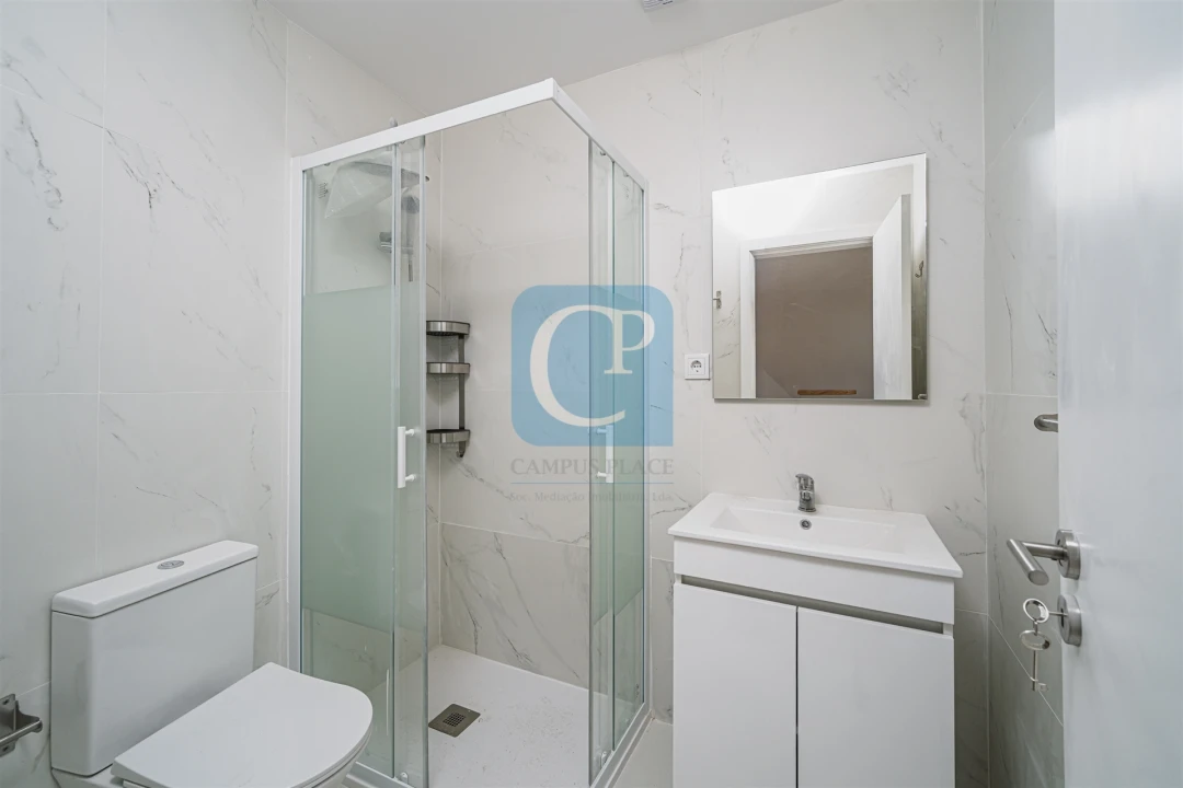 Prédio para Venda em São Mamede de Infesta e Senhora da Hora Foto 64