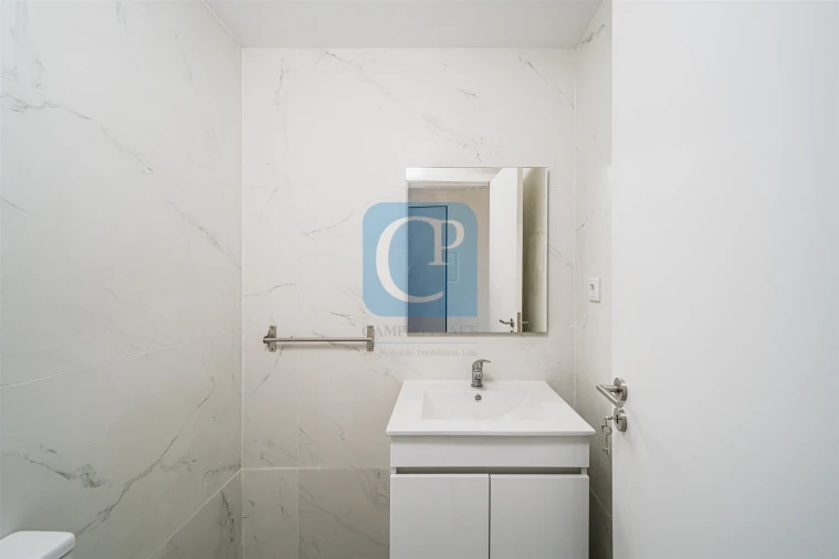 Prédio para Venda em São Mamede de Infesta e Senhora da Hora Foto 45