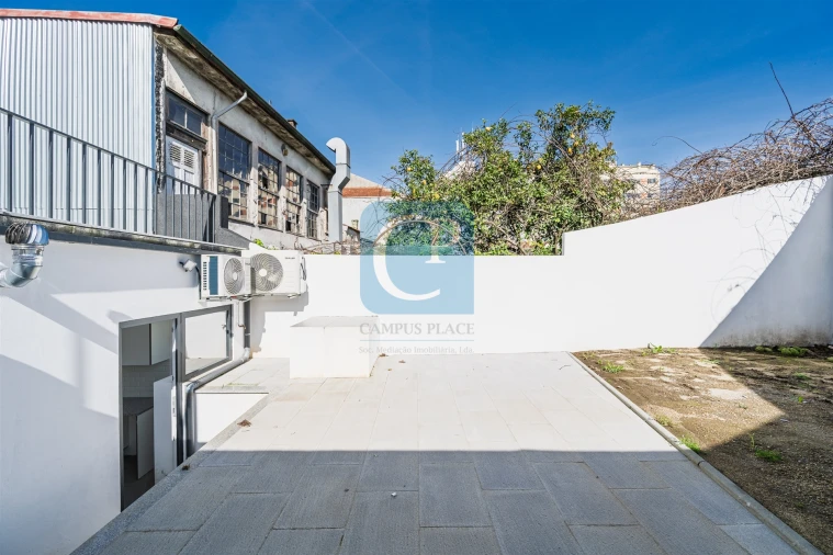 Prédio para Venda em São Mamede de Infesta e Senhora da Hora Foto 21