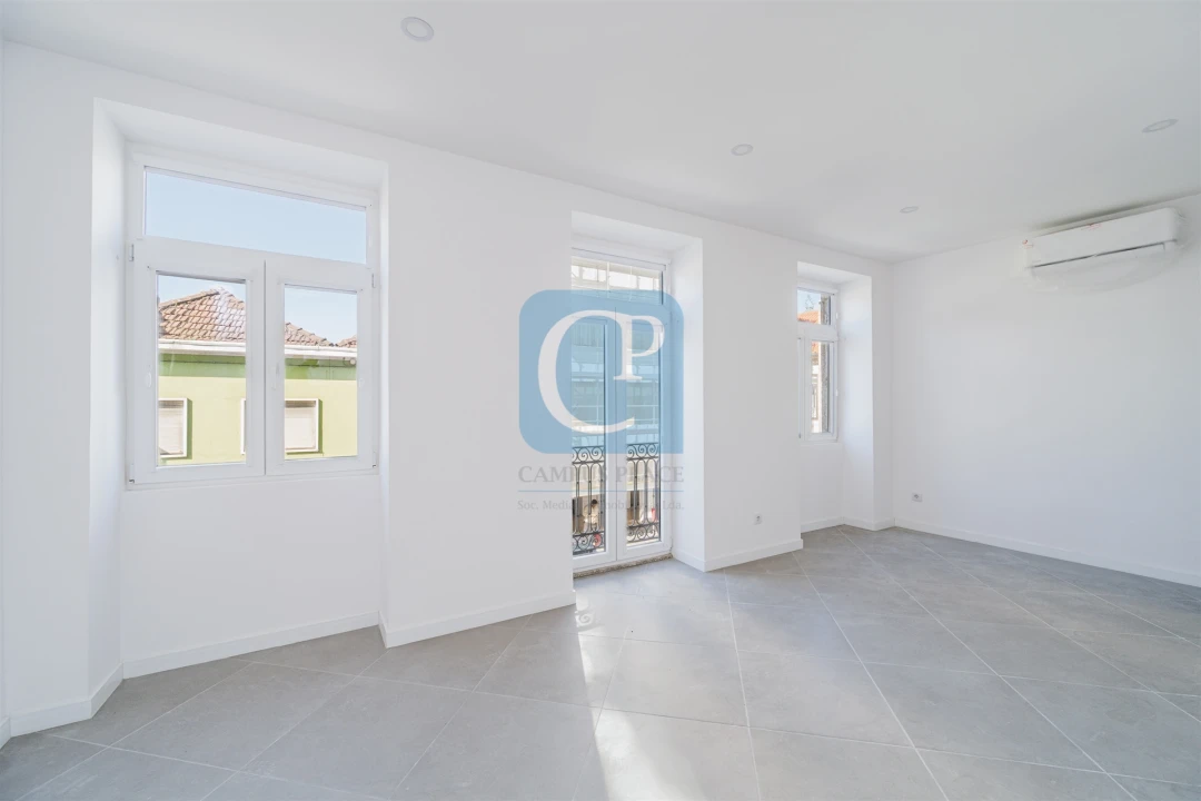 Prédio para Venda em São Mamede de Infesta e Senhora da Hora Foto 28