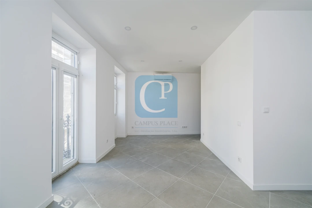 Prédio para Venda em São Mamede de Infesta e Senhora da Hora Foto 29