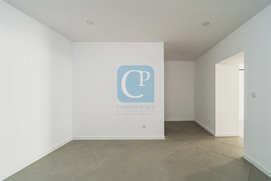 Prédio para Venda em São Mamede de Infesta e Senhora da Hora Foto 10