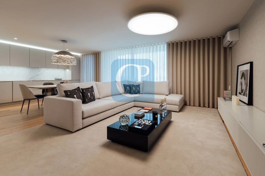 Apartamento T3 para Venda em Santa Marinha e São Pedro da Afurada Foto 2