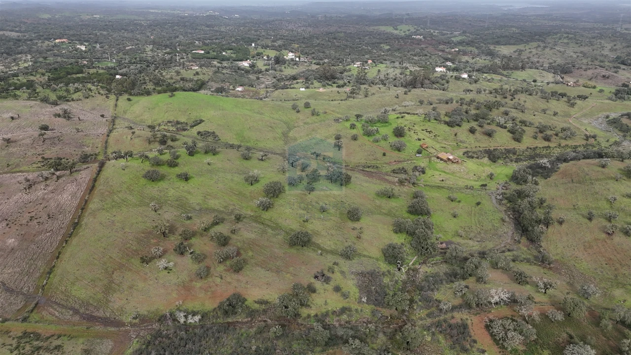 Quinta T4 para Venda em Ourique Foto 27