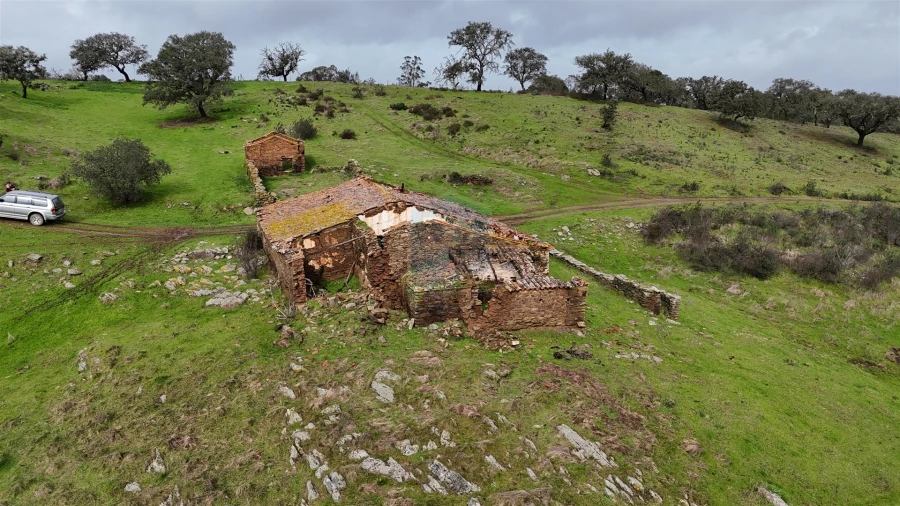 Quinta T4 para Venda em Ourique Foto 31