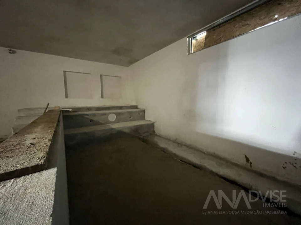 Moradia T4 para Venda em Repeses e São Salvador Foto 33