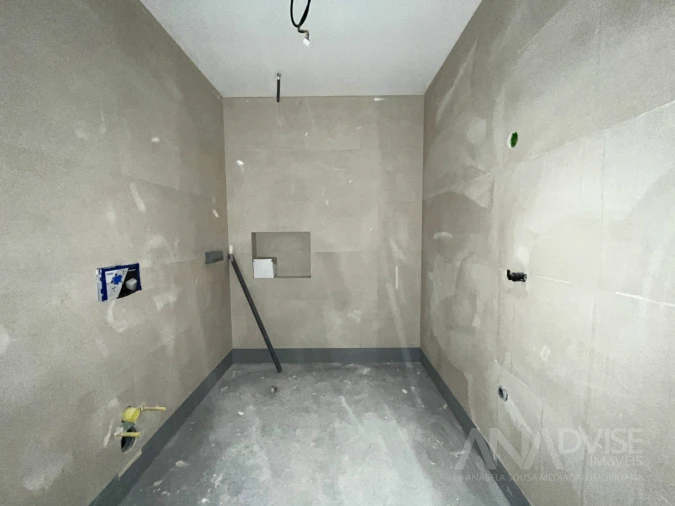 Moradia T4 para Venda em Repeses e São Salvador Foto 11