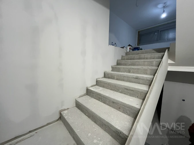 Moradia T4 para Venda em Repeses e São Salvador Foto 31