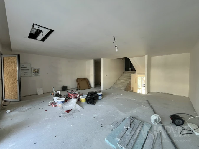 Moradia T4 para Venda em Repeses e São Salvador Foto 15