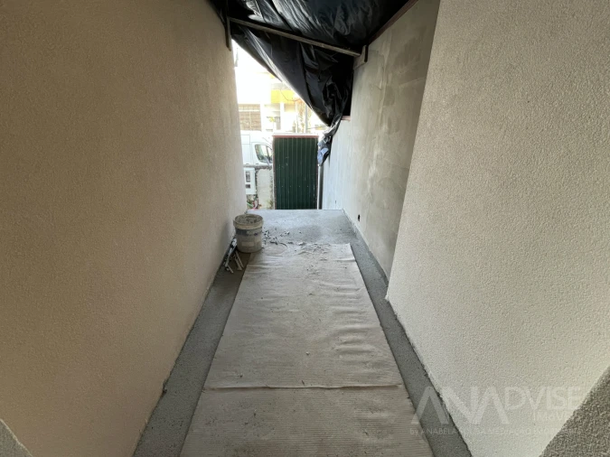 Moradia T4 para Venda em Repeses e São Salvador Foto 32