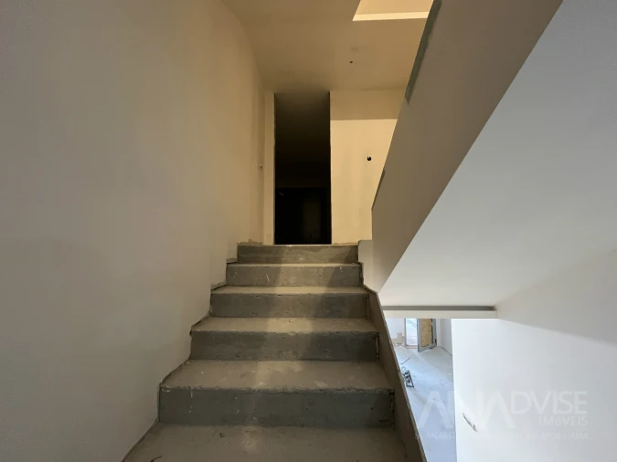 Moradia T4 para Venda em Repeses e São Salvador Foto 17